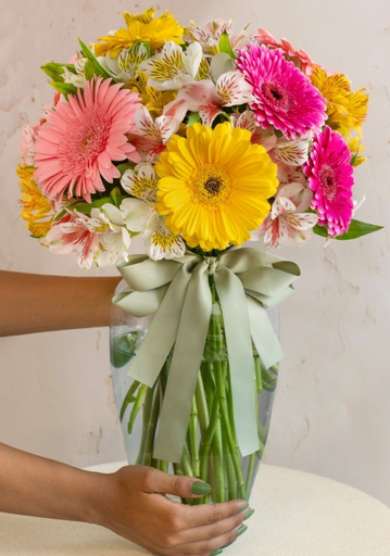 [23.00] 10 Gerberas Bouquet